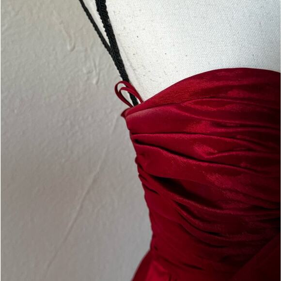 Jovani Women's Red Strapless Bubble Hem Party Cocktail Formal Mini Dress Size 6 - Picture 7 of 7